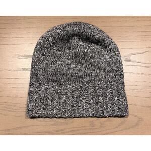 NWOT lululemon Peace Of Mind Toque